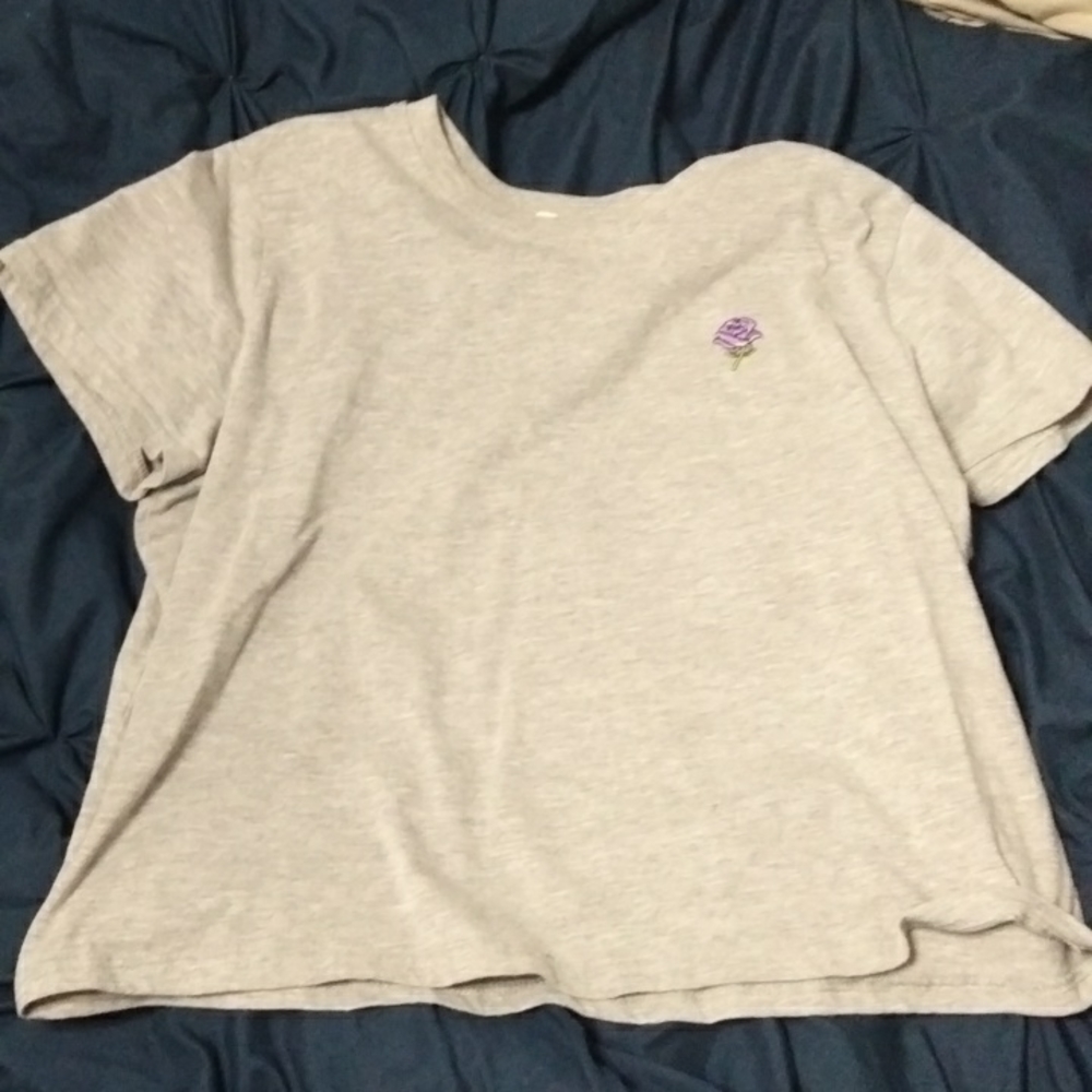 Gray Crop top with Purple Rose